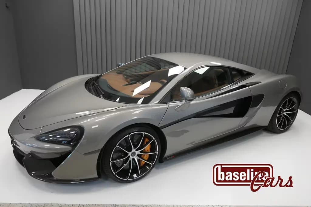 Main__Slider__Photo:McLaren 570S 3.8 V8 Coupé - Lift/B&O/Reifen+Service neu 08/2016-0