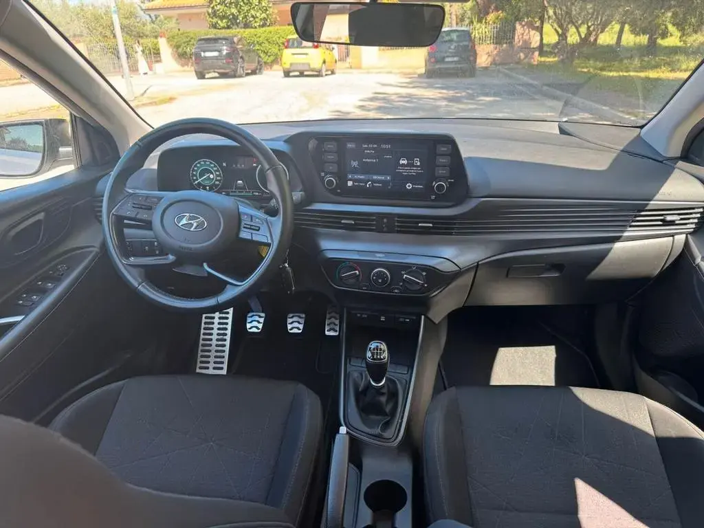 Main__Slider__Photo:Other Hyundai Bayon 1.0T-GDI Hybrid 48V iMT XLine 2023 05/2023-1