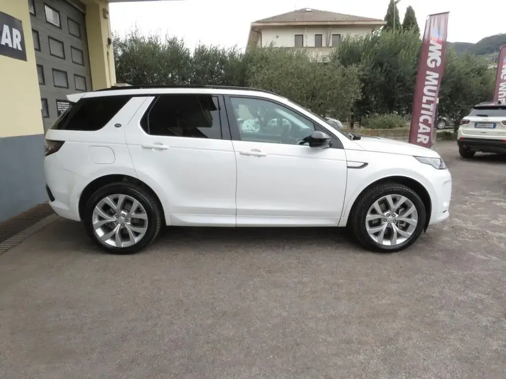 Main__Slider__Photo:Land Rover Discovery Sport 1.5 i3 phev R-Dynamic 01/2022-1