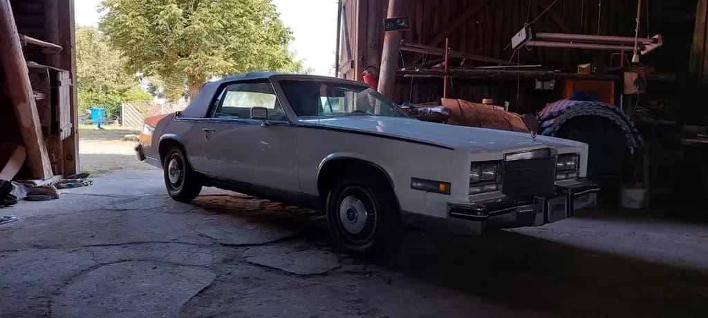 Main__Slider__Photo:Cadillac Eldorado Biarritz Cabrio 1984 02/1984-0