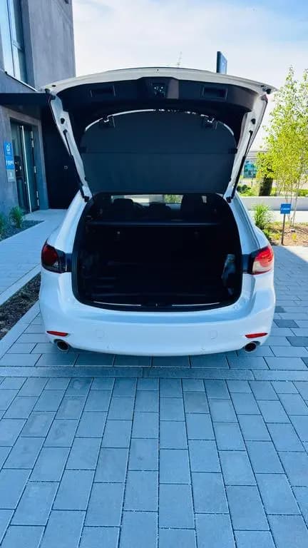 Main__Slider__Photo:Mazda 6 2.5 SKYACTIV-G 194 Sports-Line Auto Sports... 08/2018-0