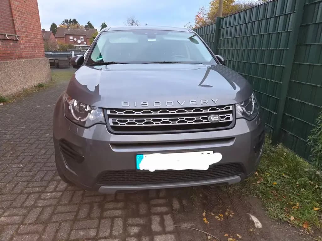 Main__Slider__Photo:Land Rover Discovery Sport TD4 110kW 4WD HSE HSE 03/2016-0