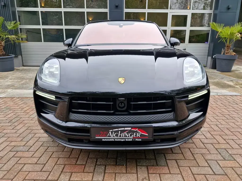 Main__Slider__Photo:Porsche Macan 1.Hand LED 21 Zoll MwSt ACC Kamera 03/2022-1
