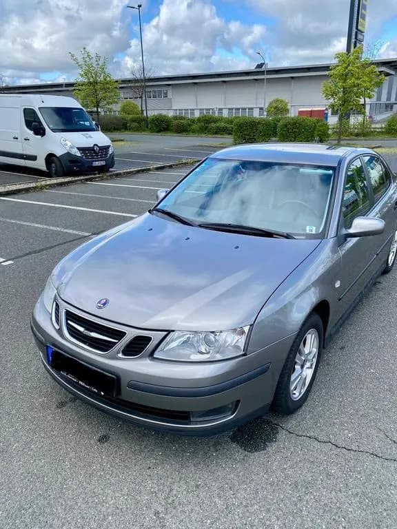 Main__Slider__Photo:Saab 9-3 1.8i Vector Sport-Limousine Vector 04/2004-0