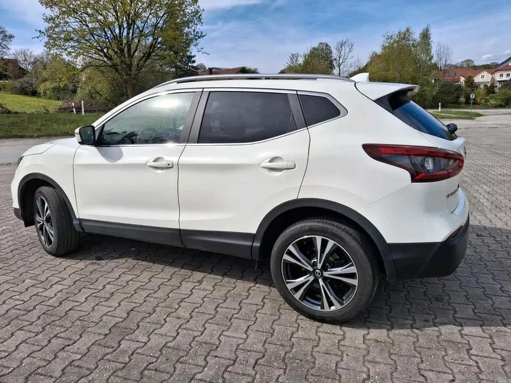 Main__Slider__Photo:Nissan Qashqai 06/2019-0