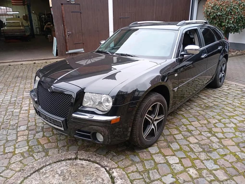 Main__Slider__Photo:Chrysler 300C Kombi 5,7 Hemi AWD Tausch ge... 06/2005-0
