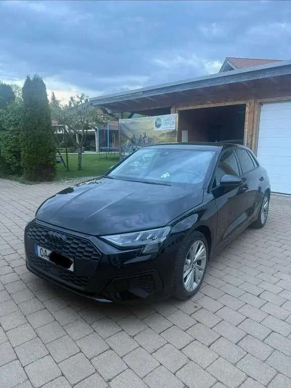 Main__Slider__Photo:Audi A3 35 TFSI S Tronic Sportback, mythosschwarz 02/2021-0