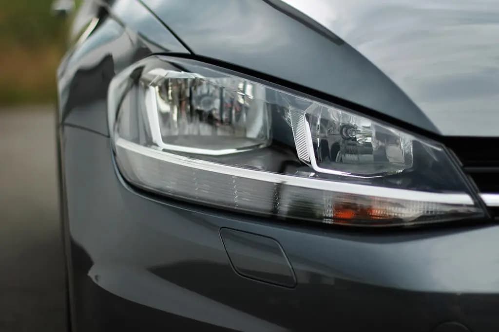 Main__Slider__Photo:Volkswagen Golf 2.0 TDI SCR DSG Highline Highline 09/2019-0