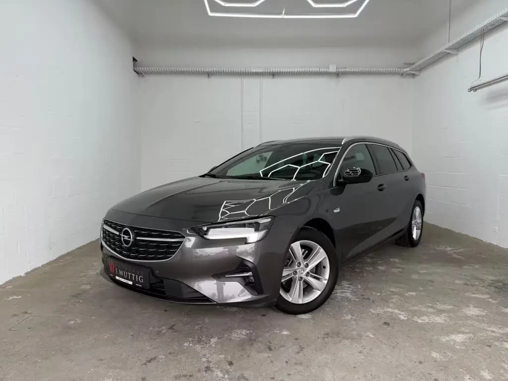 Main__Slider__Photo:Opel Insignia B Sports Tourer Business+MATRIX+KAMERA+ 02/2023-0