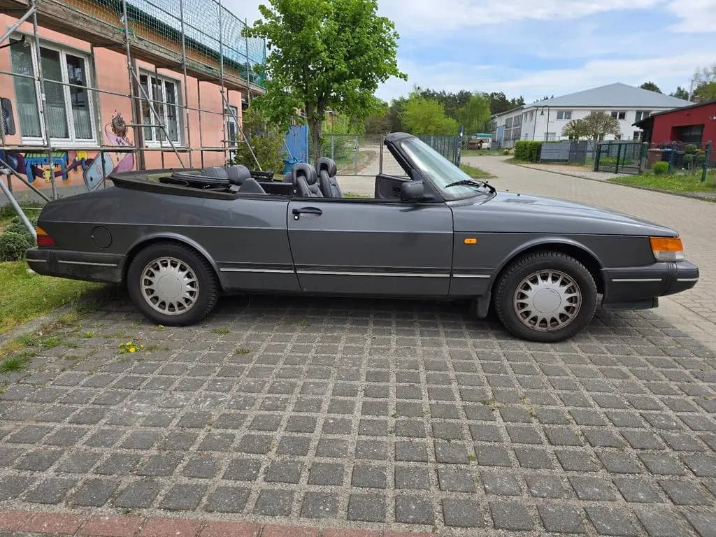 Main__Slider__Photo:Saab 900 Turbo 16S Vollturbo LLK Cabrio H-Kennz. DO88 03/1991-0