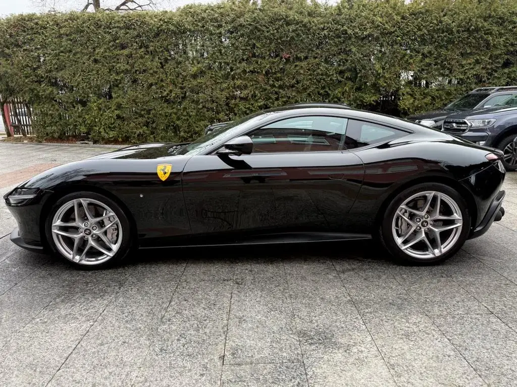 Main__Slider__Photo:Ferrari Roma 3.9 T V8 DCT *Ferrari Garantie*Carbon*BRD* 02/2021-1