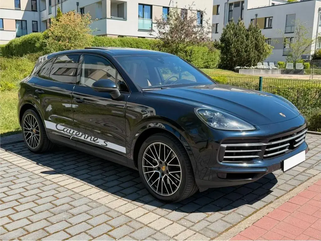 Main__Slider__Photo:Porsche Cayenne S Platinum Gepflegt Exklusive 11/2018-1