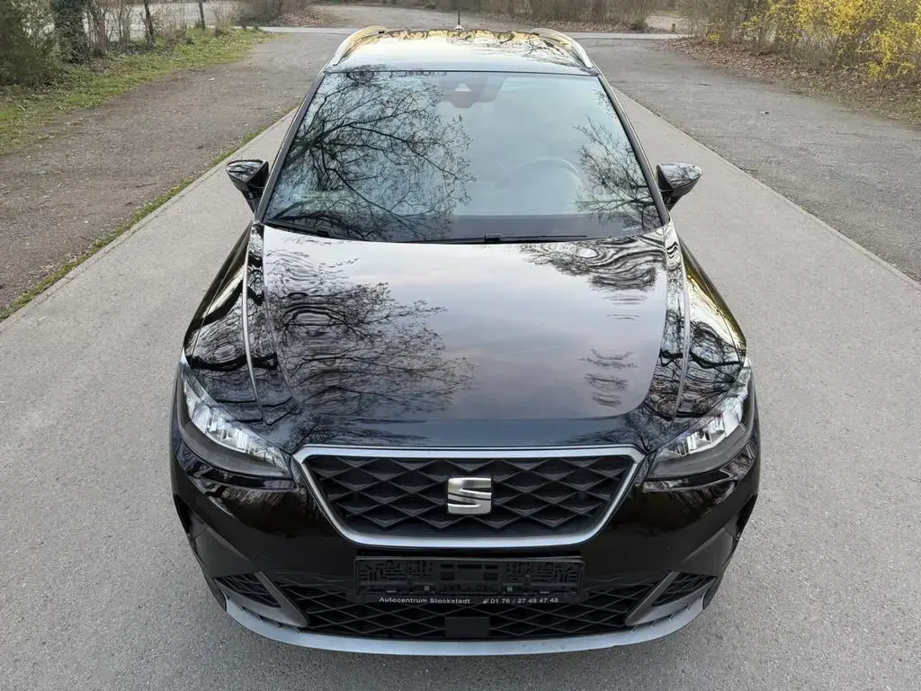 Main__Slider__Photo:Seat Arona FR Automatik Navi orig.6tkm 03/2024-1