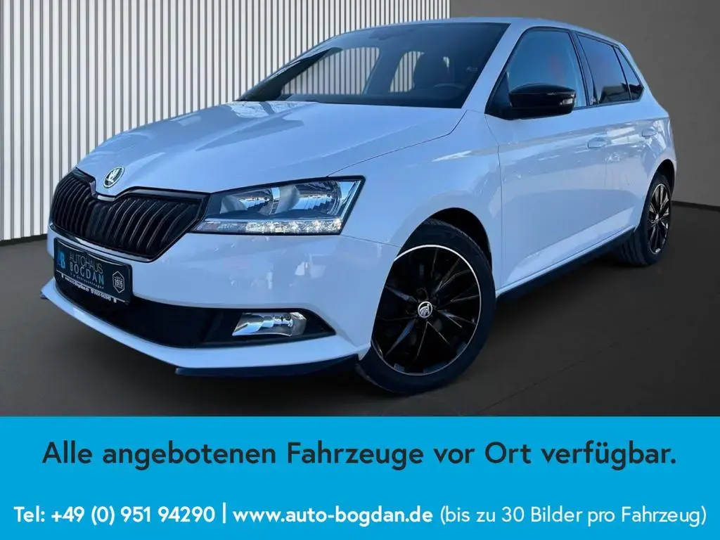 Main__Slider__Photo:Skoda Fabia Monte Carlo Android/Apple*SHZ*DAB*PDC*Alu 09/2020-1
