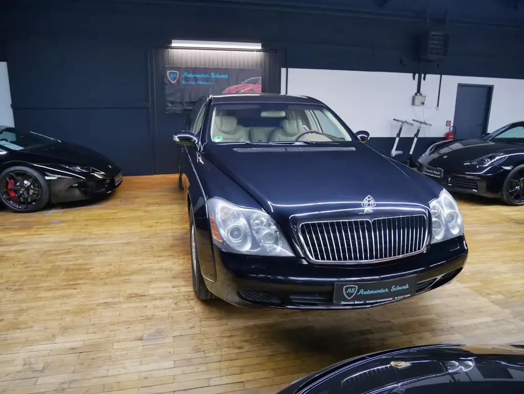 Main__Slider__Photo:Maybach 62 Maybach 62-TRENNWAND ab WERK 07/2005-0