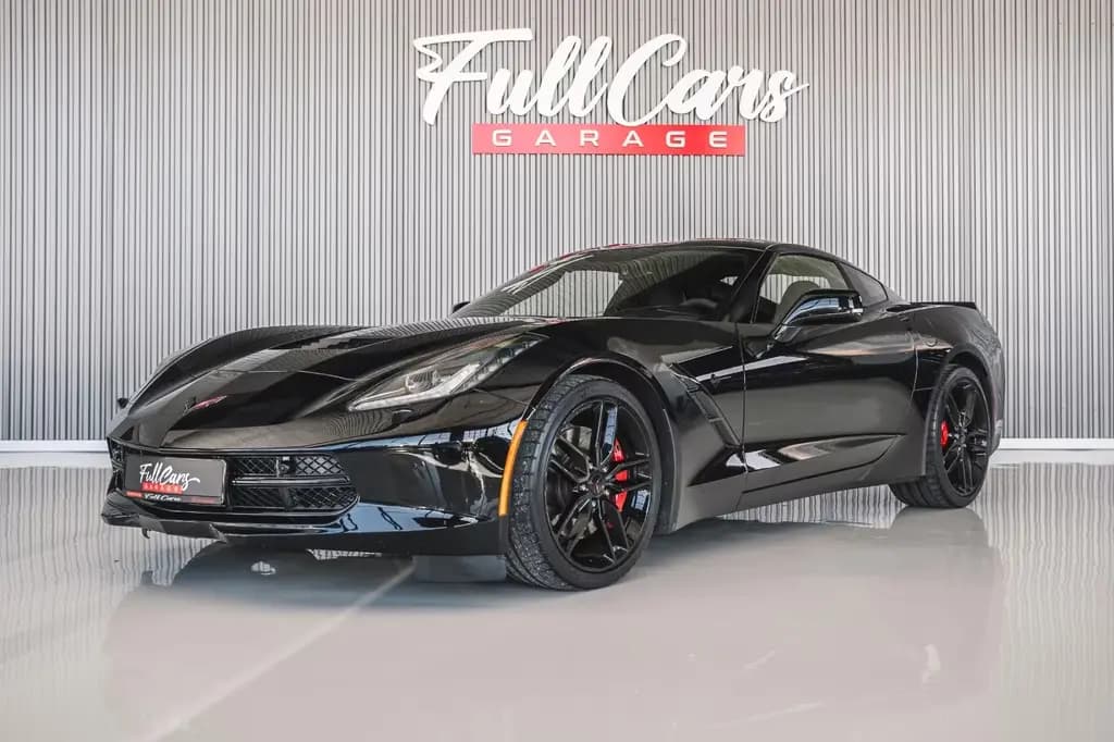 Main__Slider__Photo:Corvette C7 6.2 V8 AT8 Stingray Cabrio 3LT Stingray 3LT 07/2018-0