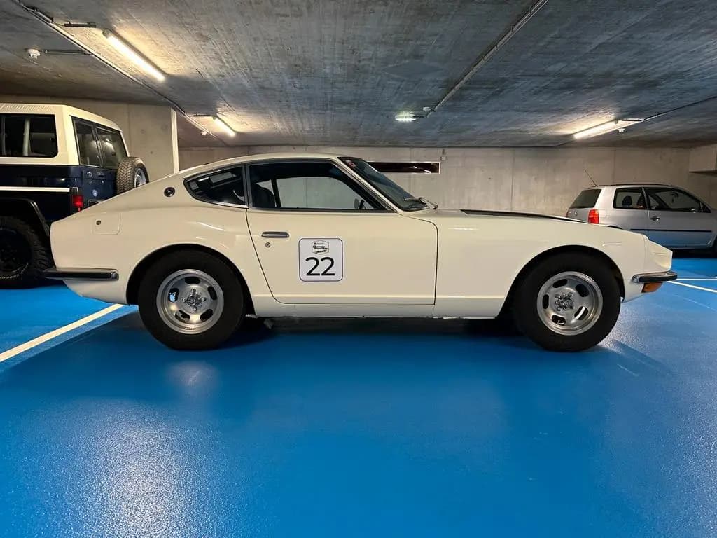 Main__Slider__Photo:Datsun 240Z , Baujahr 1971, 6-Zylinder 01/1971-0
