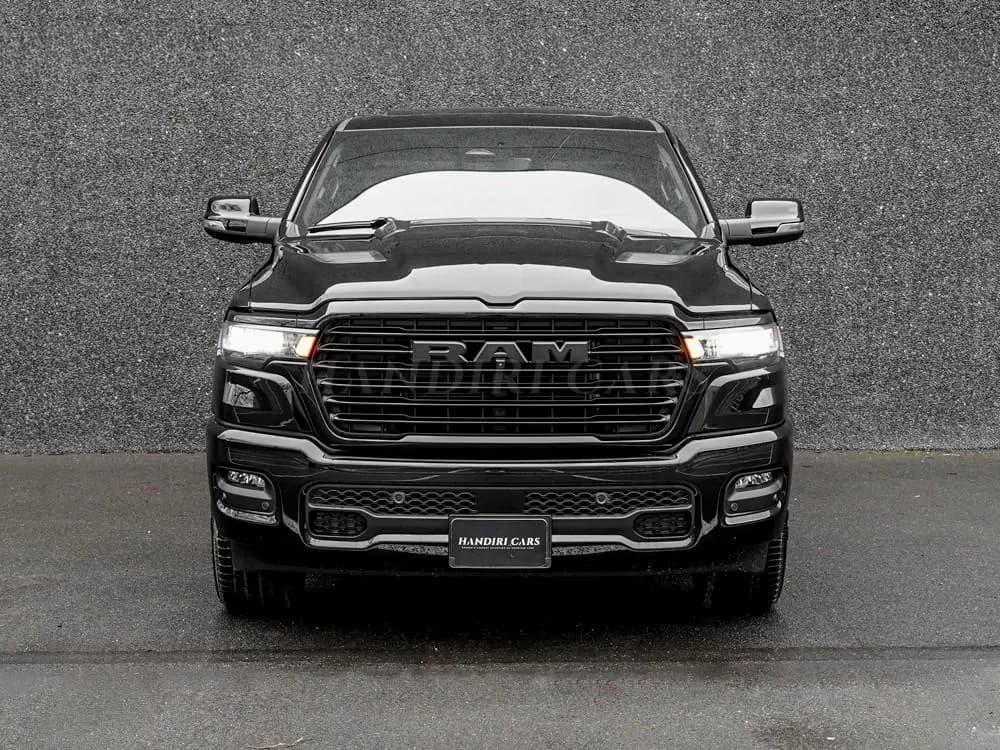 Main__Slider__Photo:Dodge 2026 RAM Sport Night € 57780 +PANORAMIC SUNROOF null-0