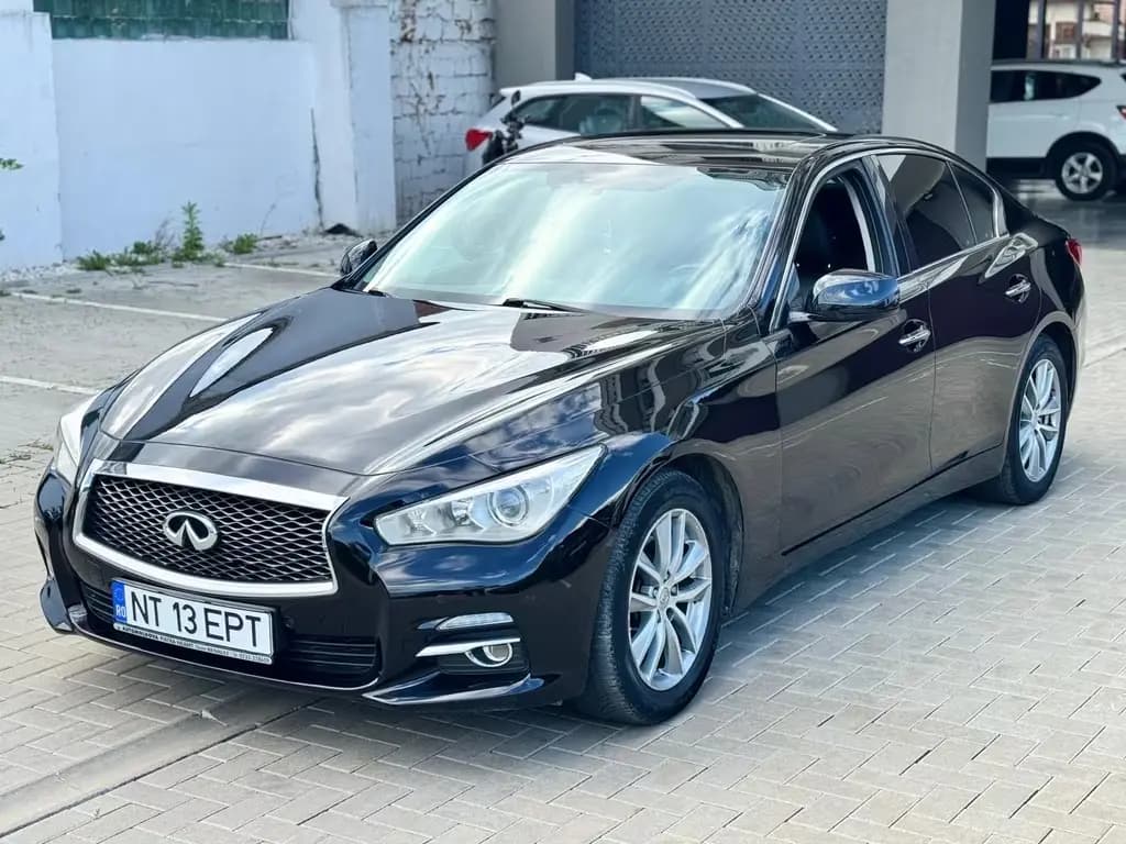Main__Slider__Photo:Infiniti Q50 2.2d Premium Automatik Premium 05/2015-0