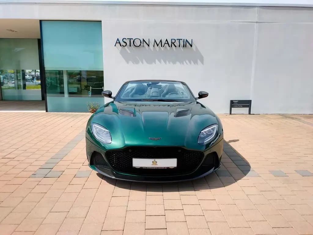Main__Slider__Photo:Aston Martin DBS 5.2 V12 Volante 03/2023-0