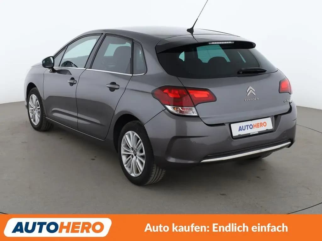 Main__Slider__Photo:Citroën C4 1.2 PureTech Selection *TEMPO*PDC*SHZ* 03/2016-0