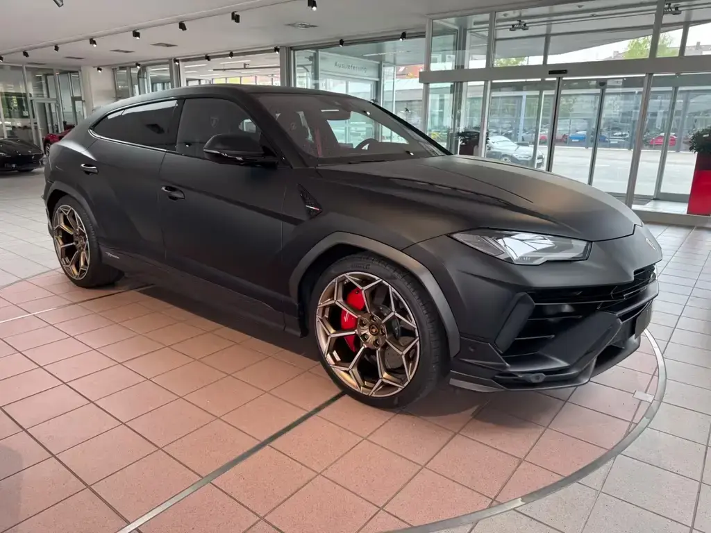 Main__Slider__Photo:Lamborghini Urus Performante Matt Lack/Carbon Engine Bonnet 03/2025-1