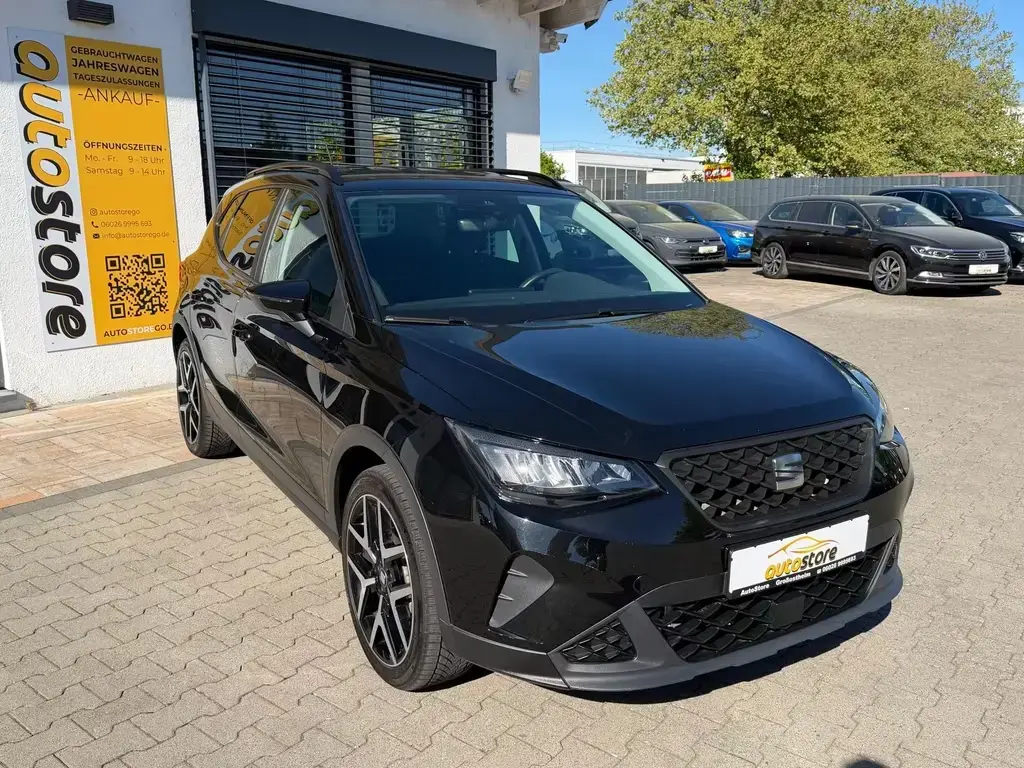 Main__Slider__Photo:Seat Arona 1.0 TSI Style *LED, Klima, Alu 18",CarPlay 02/2023-1