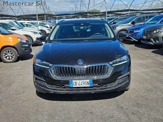 Main__Slider__Photo:Skoda Octavia Octavia 2.0 tdi evo Executive 150cv dsg - 10/2020-1