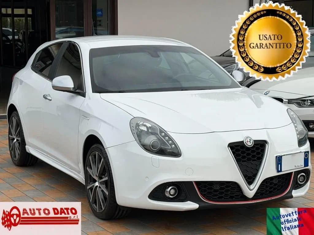 Main__Slider__Photo:Alfa Romeo Giulietta 1.6 M.JET 120 cv. SUPER (Pa 11/2019-0