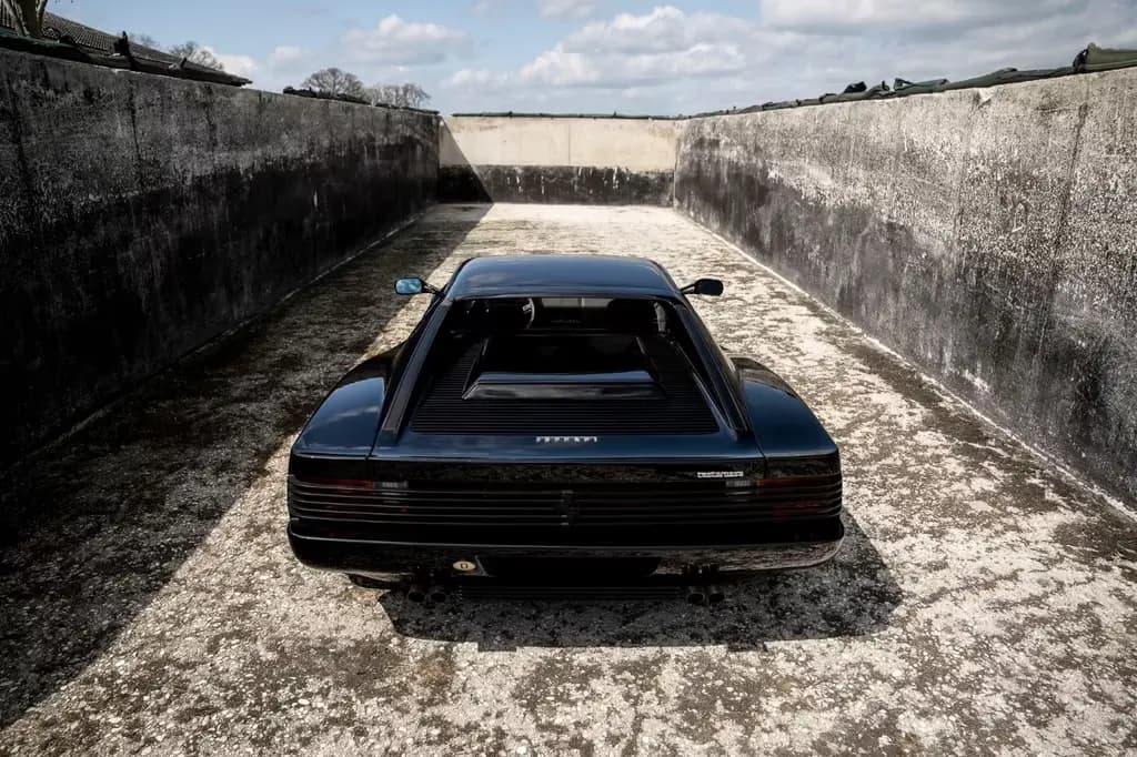 Main__Slider__Photo:Ferrari **BRD-Auslieferung/perfekter Zustand/8.927km** 02/1990-0