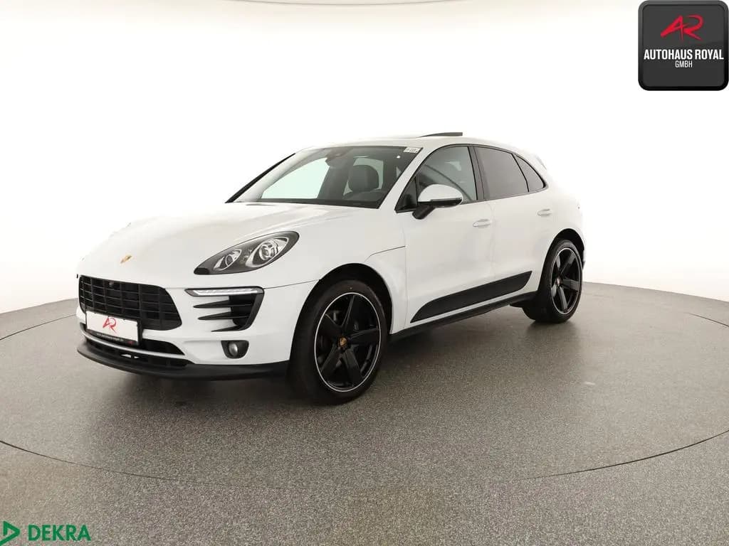 Main__Slider__Photo:Porsche Macan PDK AWD PANO,LUFTFEDERUNG,360GRAD,MEMORY 12/2017-0