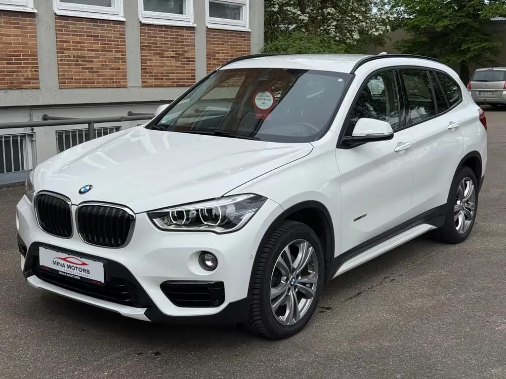 Main__Slider__Photo:BMW X1 sDrive 18 i Sport Line LED AHK Kamera 4,69% 02/2017-0