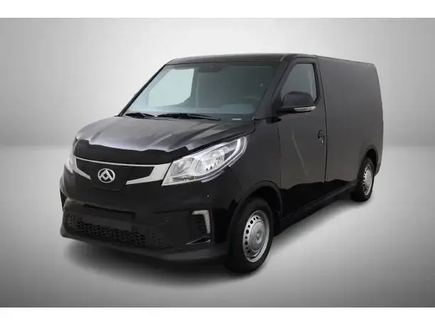 Main__Slider__Photo:Maxus eDeliver 3 SWB 50 kWh 07/2025-1