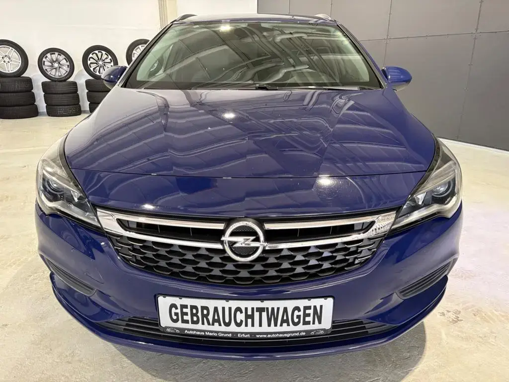Main__Slider__Photo:Opel Astra K Sports Tourer 1.6 CDTI*Navi*Klima* 06/2017-1