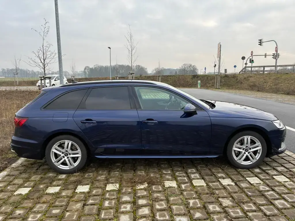 Main__Slider__Photo:Audi A4 Avant 45 TFSI | 11/2022 | 65.000 km 11/2022-1