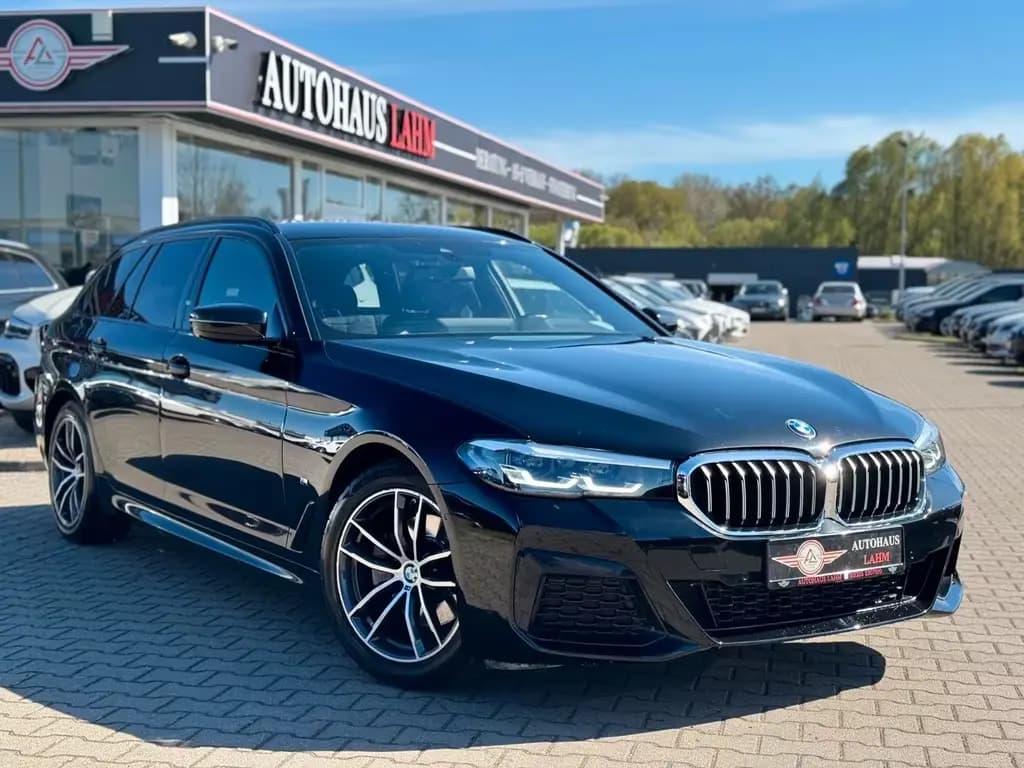 Main__Slider__Photo:BMW 520 d xDrive M Sport"SHADOW LINE"SPUR ASS."LEDER 03/2023-0