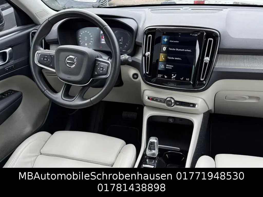 Main__Slider__Photo:Volvo XC 40 Inscription Recharge Plug-In Hybrid 2WD 02/2021-1