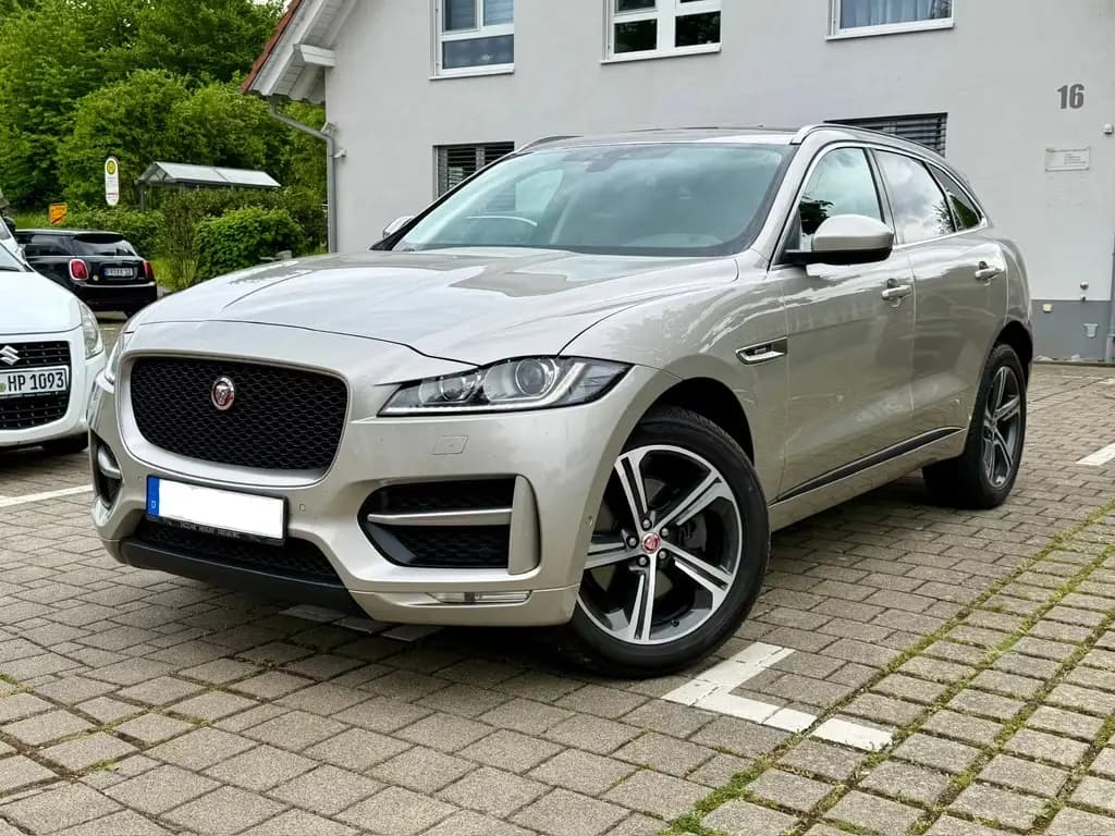 Main__Slider__Photo:Jaguar F-Pace * R-Sport AWD * 300PS * Kamera*  TOP 09/2017-0