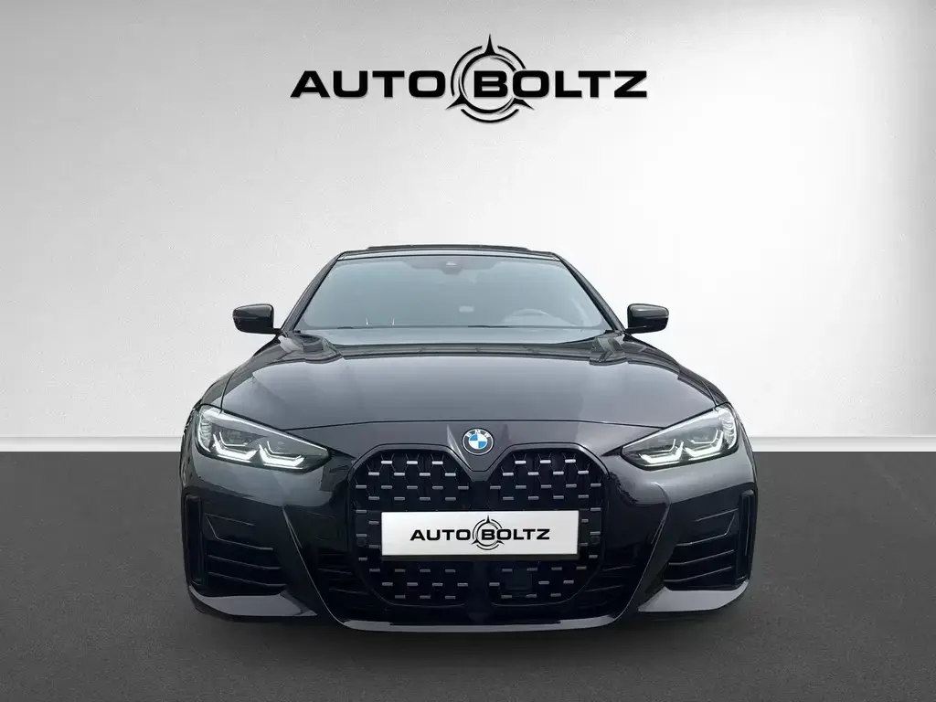 Main__Slider__Photo:BMW 4 Series xDrive M Sport Schiebedach LED 12/2021-1
