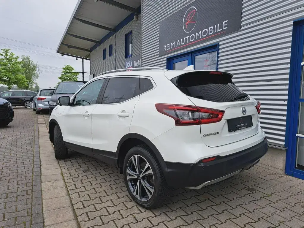 Main__Slider__Photo:Nissan Qashqai 1,6 DIG-T *SHZ*NAVI*360 GRAD KAMERA*BLUE 05/2018-1