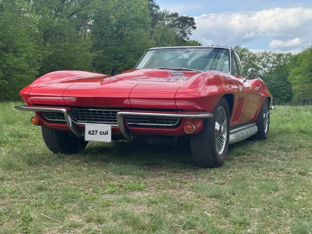 Main__Slider__Photo:Corvette C2 matching #'s 427cui + Sidepipes Ledersitze 07/1966-0