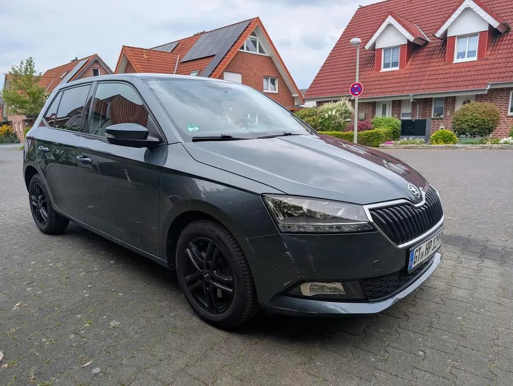 Main__Slider__Photo:Skoda Fabia 1.0l TSI 81kW AMBITION AMBITION 01/2019-0