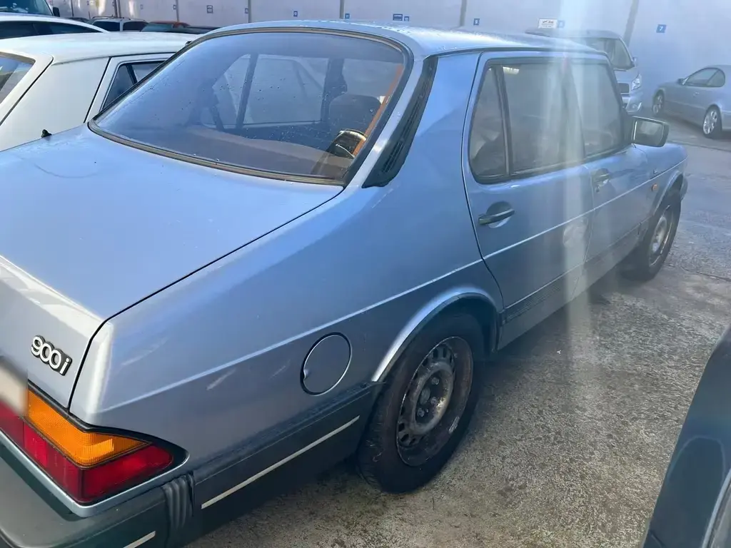 Main__Slider__Photo:Saab 900 900 07/1988-1