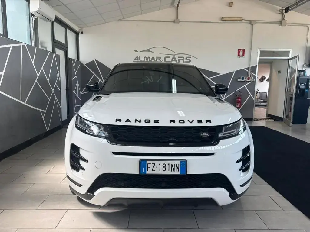 Main__Slider__Photo:Land Rover Range Rover Evoque AWD Auto R-Dynamic S 03/2020-1