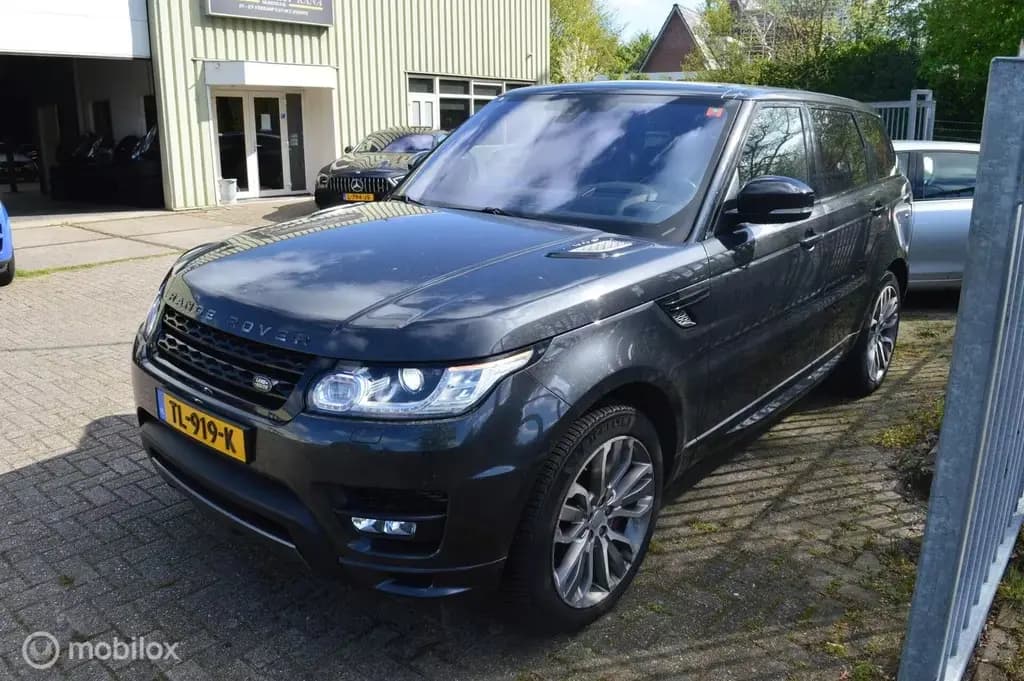 Main__Slider__Photo:Land Rover Range Rover Rover Sport 3.0 SDV6 Autobiography Dynamic 01/2017-0