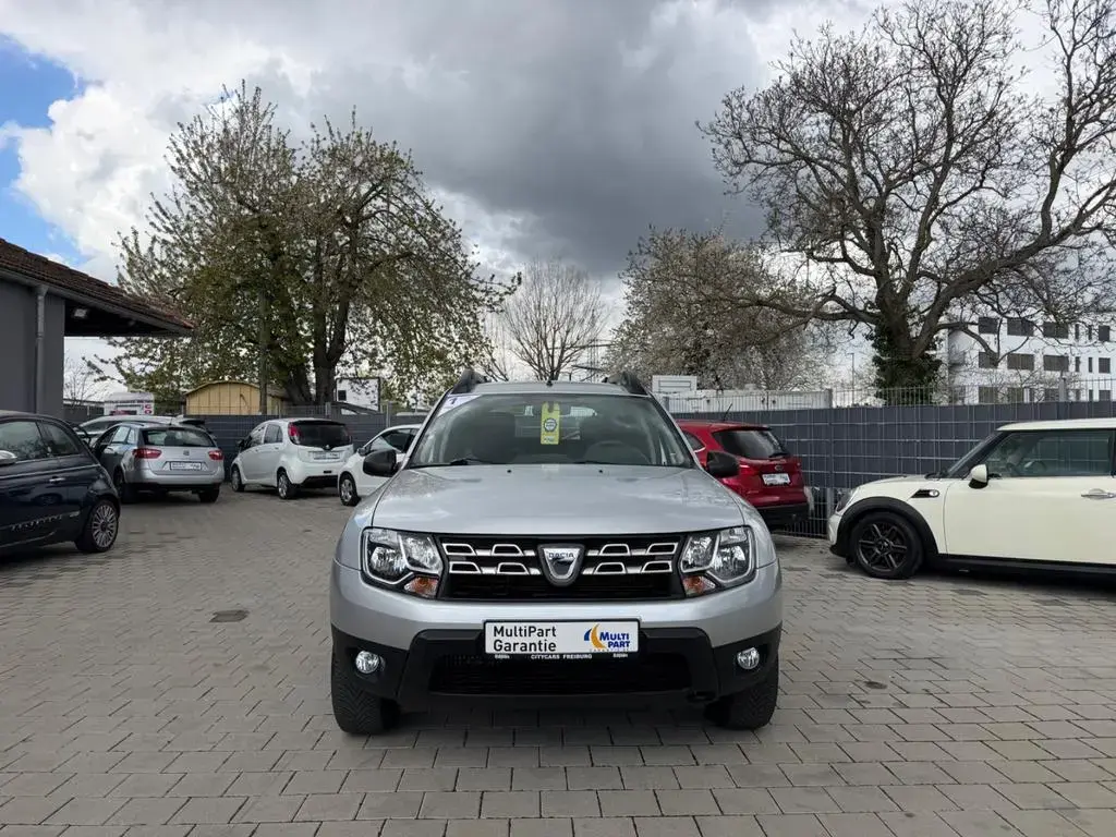 Main__Slider__Photo:Dacia Duster I Laureate 4x2 GARANTIE-SERVICE & TÜV NEU 12/2016-1
