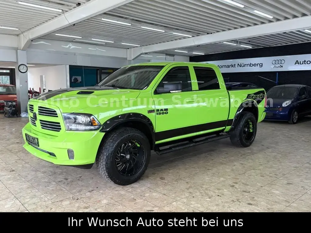 Main__Slider__Photo:Dodge RAM 5.7 Hemi Crew Cab Sport Green Beast 4X4 LPG 09/2017-1