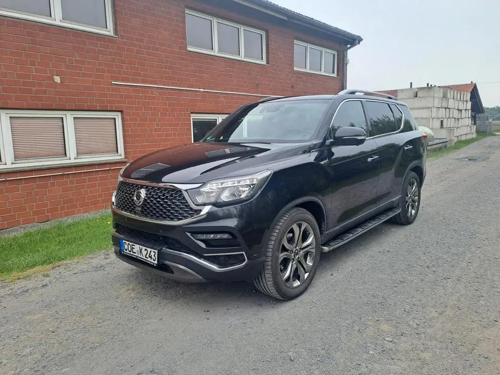 Main__Slider__Photo:Ssangyong Rexton 2.2 Diesel e-XDi 220 Sapphire 4WD AT ... 12/2019-0
