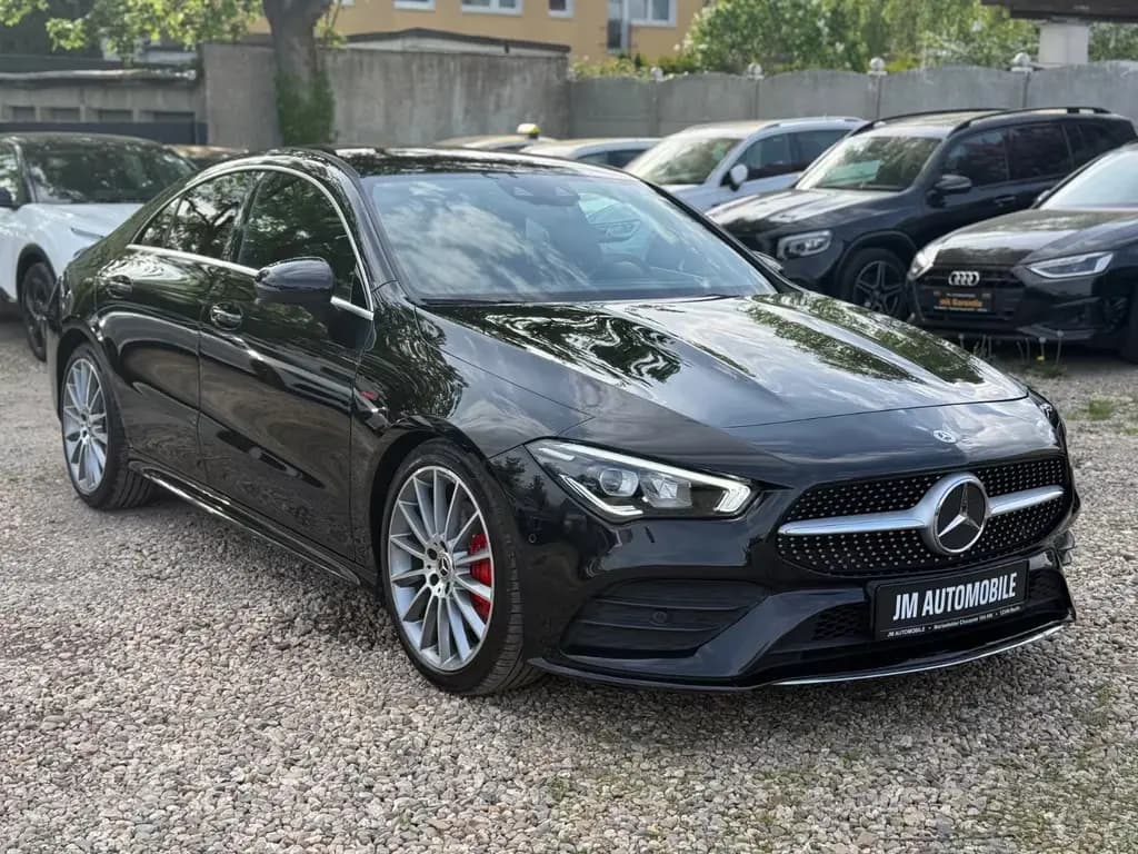Main__Slider__Photo:Mercedes-Benz CLA 200 AMG/Head-Up/Spur/R.Kamera/Apple-Carplay 05/2019-0