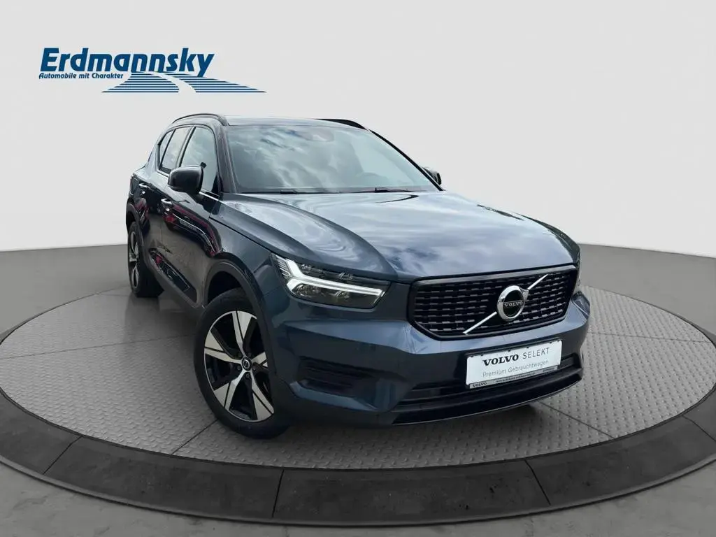 Main__Slider__Photo:Volvo XC40 T4 R-Design Plug-In Hybrid/Navi/LED/Kam/19Z 04/2022-1